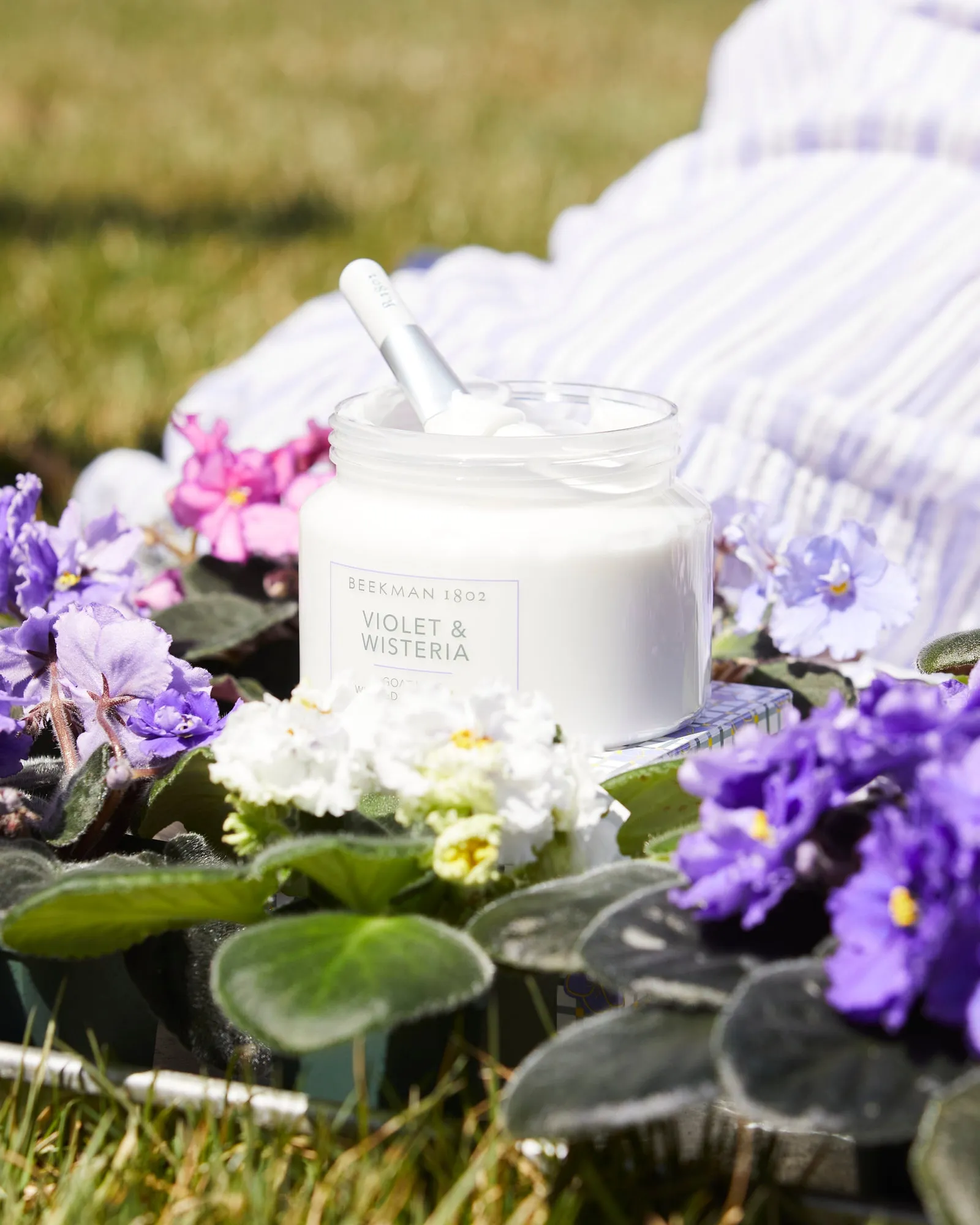 Supersized Violet & Wisteria Whipped Body Cream